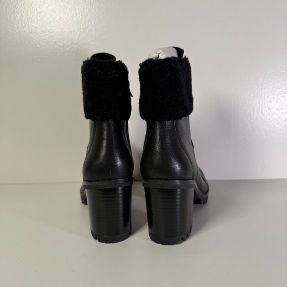 UGG Waterproof Booties - W9 - Picture 9 of 9